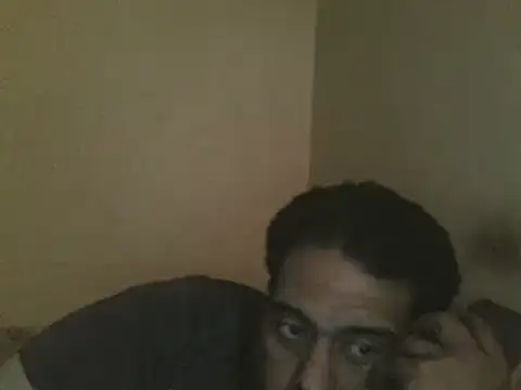 elpoop7305 online show from March 18, 10:18 am