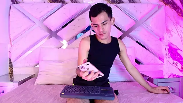 alessandro musk online show from April 18, 9:25 pm