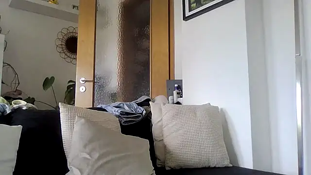 Snapshot of bigcockjohnxxxxx chatting on September 12, 10:48 am bigcockjohnxxxxx online show from September 12, 10:48 am