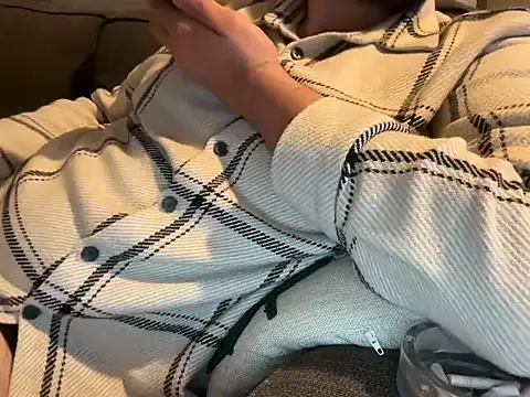 OMERDEMIRCI online show from March 28, 11:38 pm