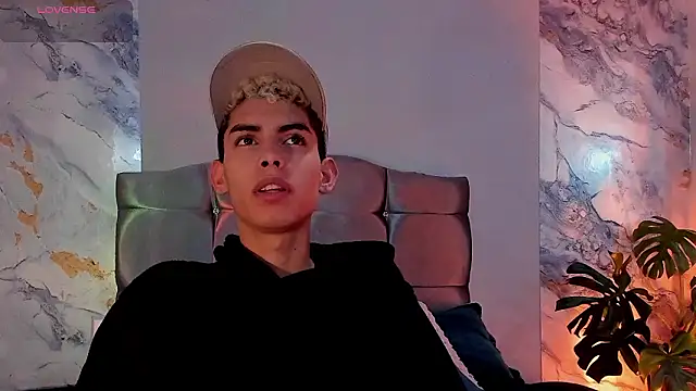 Room 69x online show from March 18, 12:30 pm