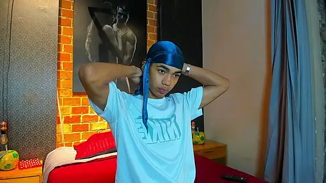 AlanCutee online show from November 11, 11:26 am