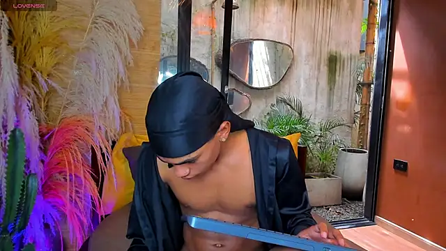 AlanCutee online show from January 5, 5:27 pm