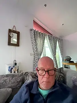 philefc online show from November 9, 4:00 pm