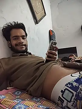 yashuuuu021 online show from October 7, 6:12 pm