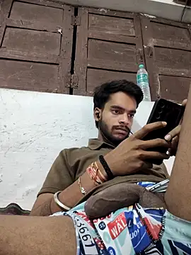 yashuuuu021 online show from September 22, 6:07 pm