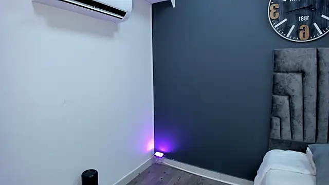 stephane rouss online show from November 16, 8:00 pm