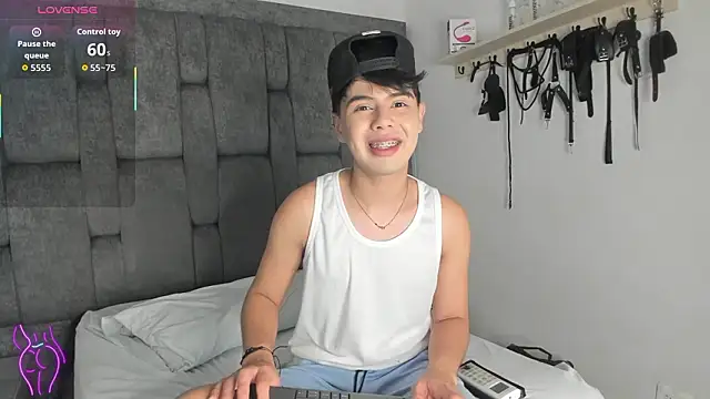 Felipe Cold online show from February 24, 3:40 am