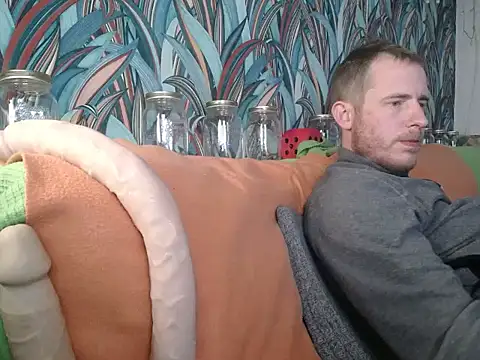 Snapshot of gaydavid chatting on September 24, 9:46 pm gaydavid online show from September 24, 9:46 pm