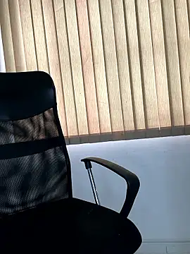 Alexander ferre online show from January 11, 1:48 pm