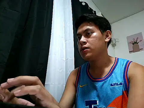 Ashley Slutty online show from April 8, 2:37 pm