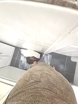 biversboy online show from November 16, 4:31 pm