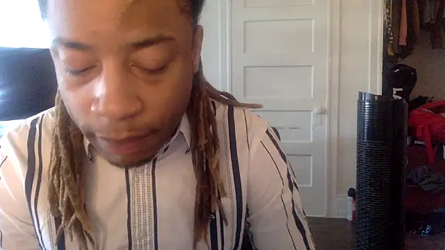 Diodre Benyoon online show from March 1, 10:31 pm