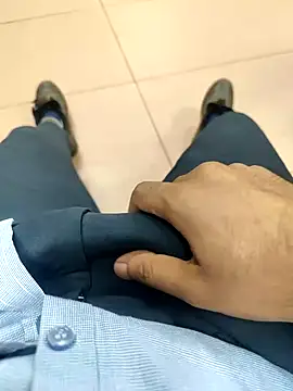 Snapshot of Size_x@xh chatting on October 2, 2:43 pm Size xxh online show from October 2, 2:43 pm