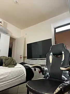 Roma84000 online show from October 31, 9:12 am