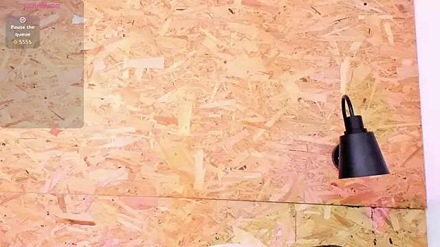 santiblack7 online show from November 1, 8:35 pm