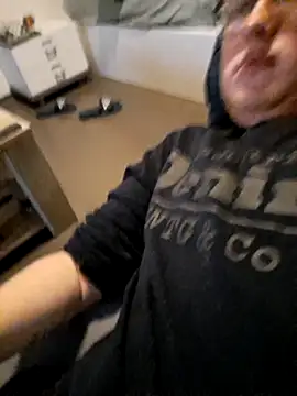 geilerd122 online show from January 5, 5:49 pm