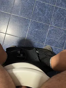 maialexte online show from February 6, 5:04 am