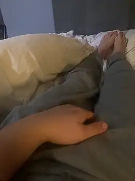 selftaught777 online show from October 11, 10:36 pm