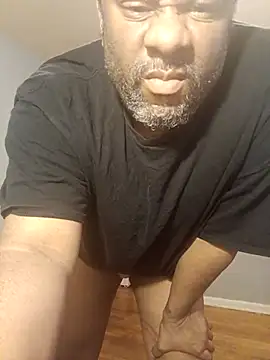 funandfreakyguy 97 online show from April 4, 9:45 pm