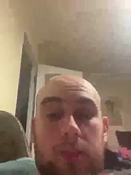 LuckyGirlfriends online show from March 28, 8:09 pm