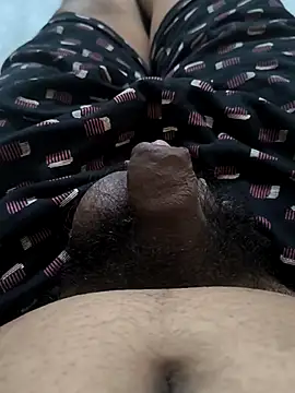 DesiBoyRohit007 online show from March 25, 9:57 am