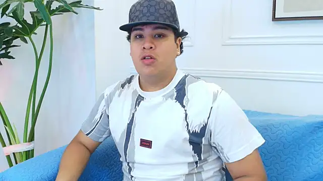 Naim Bennetsex online show from December 18, 6:37 pm