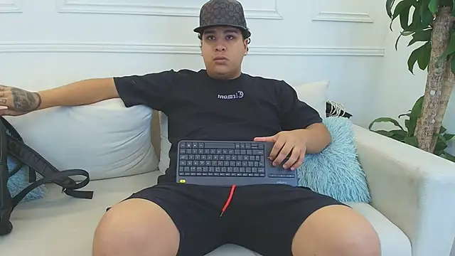 Naim Bennetsex online show from November 20, 6:51 pm