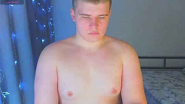 kittenmurr online show from January 10, 10:52 am