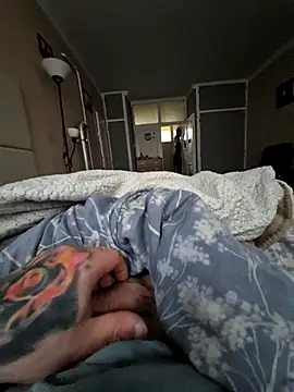 SpiderBoss online show from November 15, 8:27 am