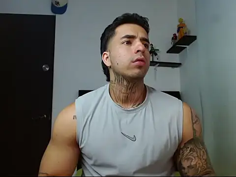 ragnar phoenix online show from November 27, 8:23 pm