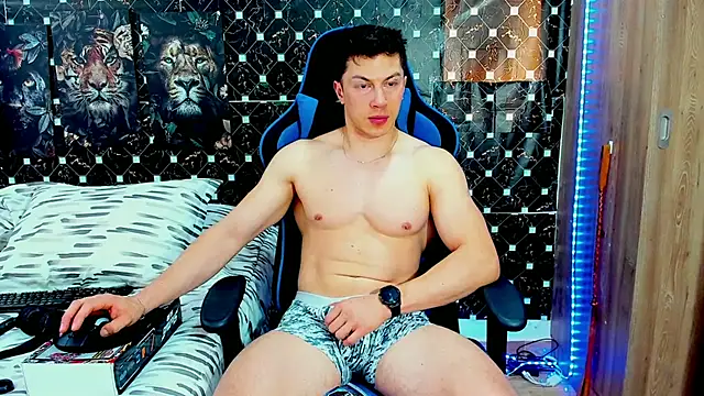 javiersexymann online show from July 10, 7:48 pm