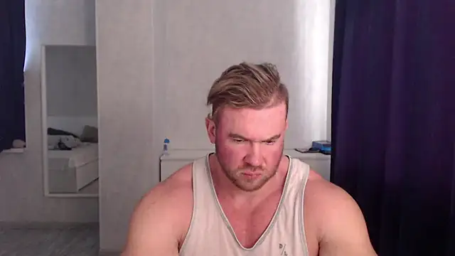 ThorHemsworthRU online show from December 8, 7:58 am