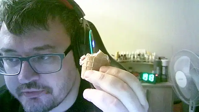 SirAbuser online show from March 4, 4:14 pm