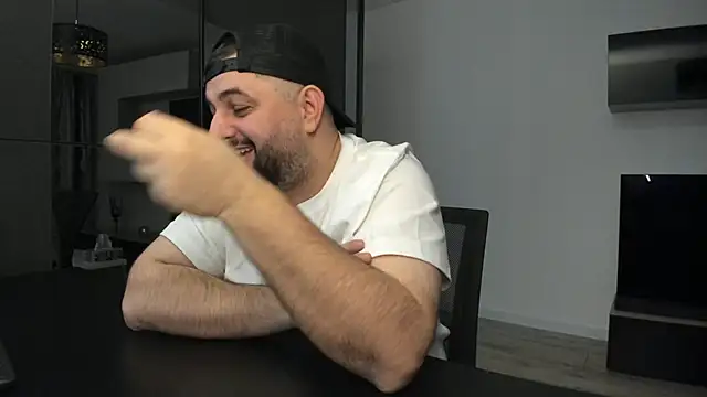 DravenPeak online show from March 31, 6:09 pm