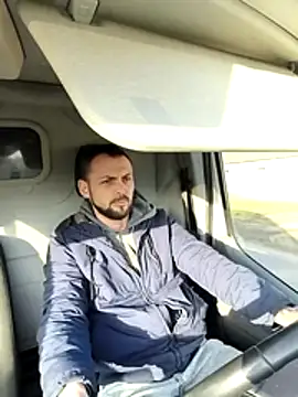 papichulo0099 online show from February 6, 7:27 am