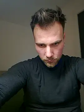 mrlyuis online show from December 22, 7:55 pm