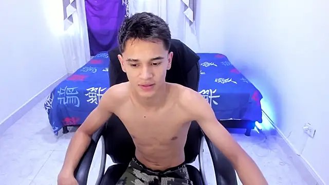 Aron Boyy online show from October 17, 8:46 pm