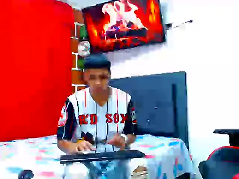cristian tayron1 online show from June 6, 6:19 am