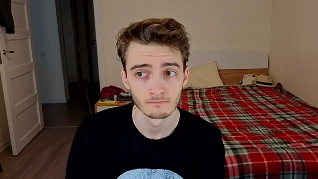 spider    man online show from April 20, 1:13 pm