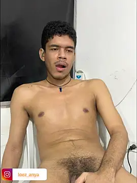 jonhsebastiann online show from July 1, 9:10 am