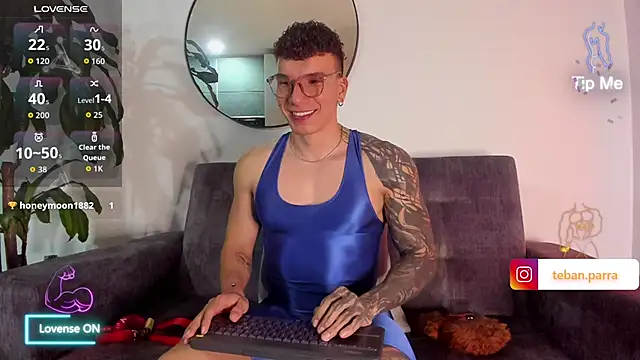 estebandi do online show from June 6, 4:18 am