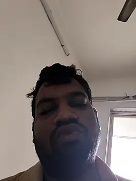 vinay smalldick online show from November 17, 3:20 am