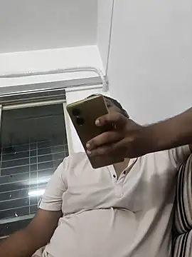 vinay smalldick online show from April 3, 1:52 pm