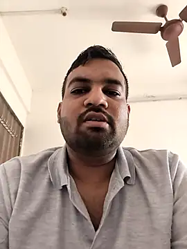 vinay smalldick online show from December 4, 3:57 am