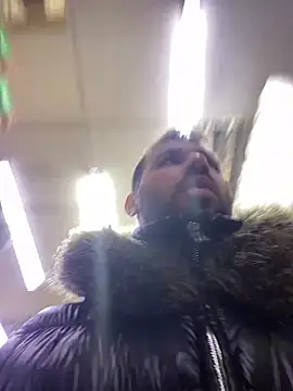 speddy34 online show from December 13, 8:15 pm