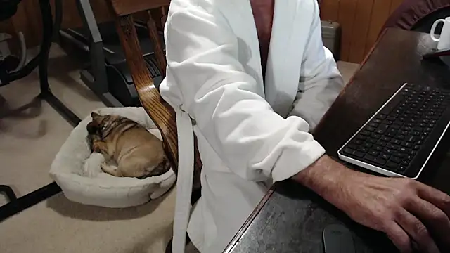 billy471 online show from November 18, 4:33 pm