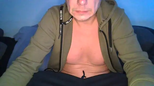 Snapshot of Sam_molinari chatting on October 24, 10:00 pm Sam molinari online show from October 24, 10:00 pm
