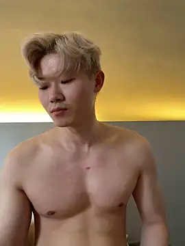 zachlee 69 online show from December 19, 5:37 am