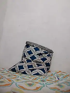  yefez online show from February 19, 3:58 am